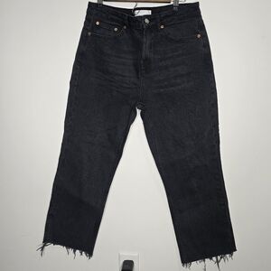 Topshop Straight Leg Jeans Black Raw Hem Cropped High Rise Distressed Womens W32